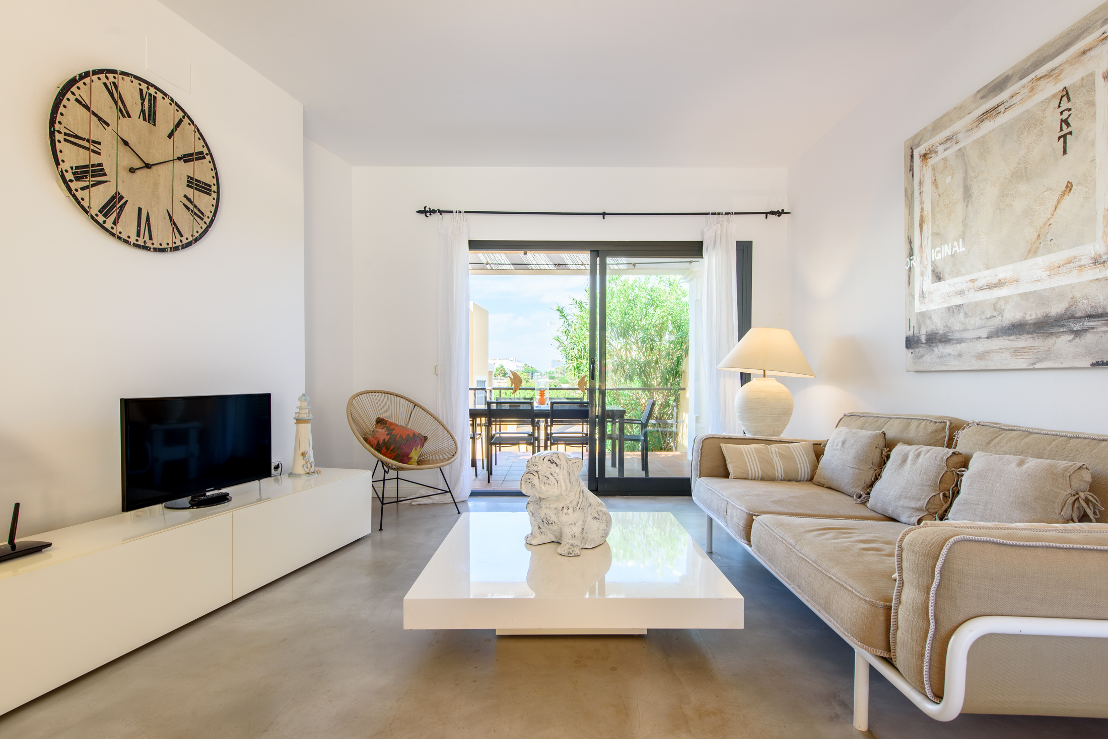 Resa estates Ibiza Port des torrent frontal sea views apartment woonkamer.jpg